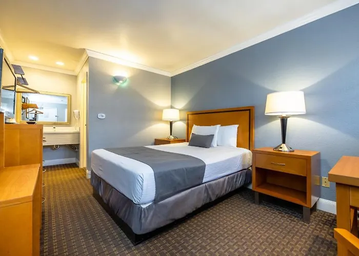 Soma Park Inn